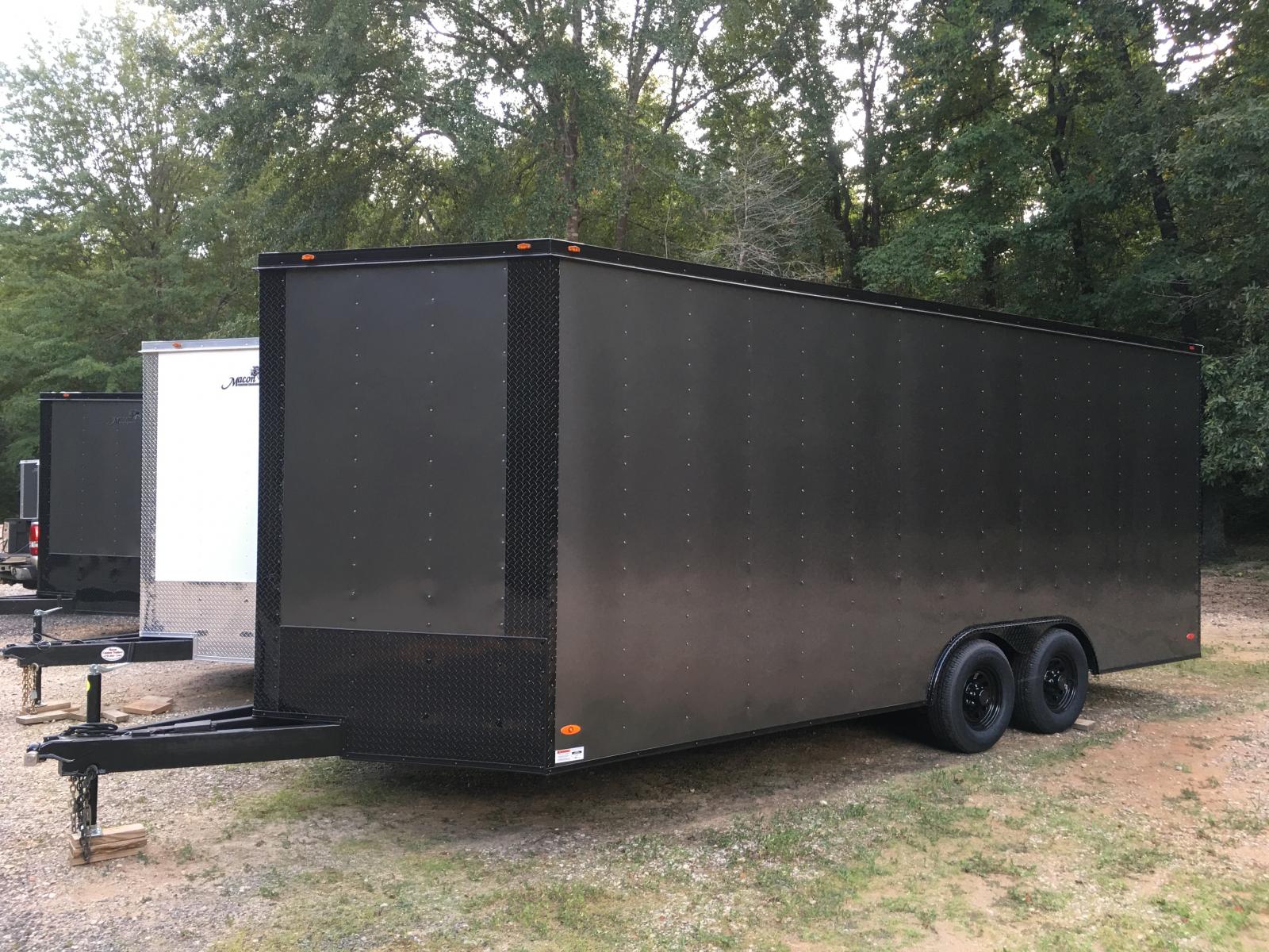 Macon Custom Trailers and Golf Carts 8.5ft X 20ft Tandem Enclosed Car