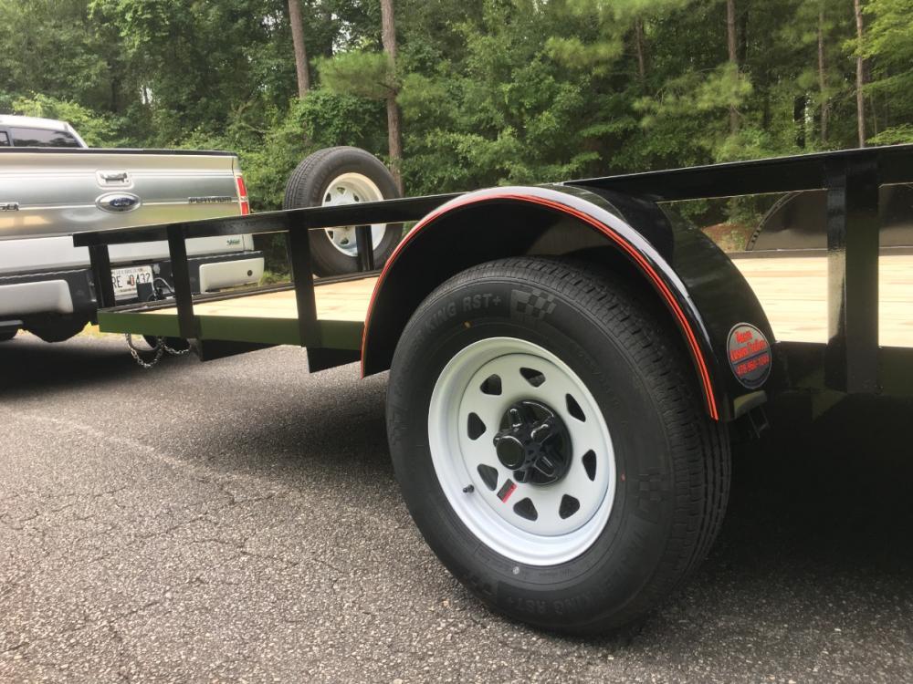 2021 Macon Custom Trailers 6ft X 12ft HD Utility , located at 1330 Rainey Rd., Macon, 31220, (478) 960-1044, 32.845638, -83.778687 - Heavy Duty 6ft X 12ft Utility Trailer with 24
