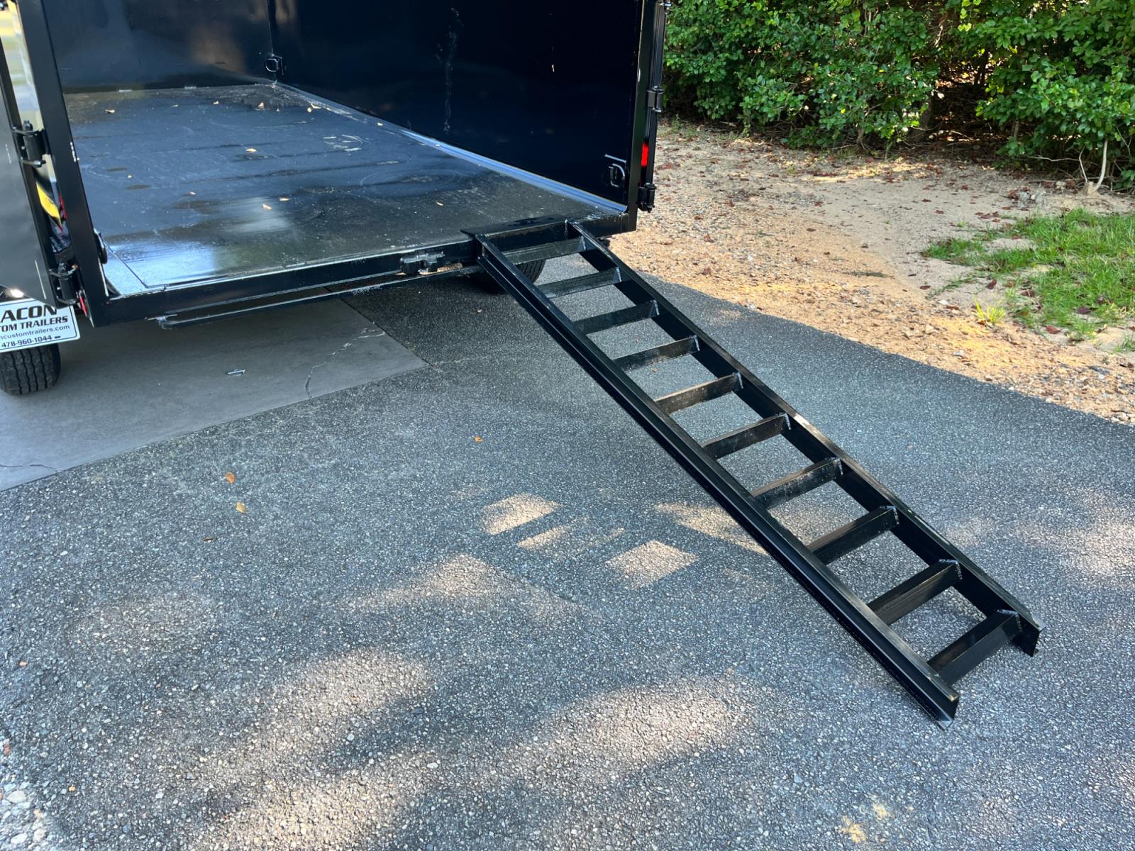 2023 Black Hawke 6ft X 12ft High Sided , located at 1330 Rainey Rd., Macon, 31220, (478) 960-1044, 32.845638, -83.778687 - Brand New 5 Ton 2023 Model Hawke Brand, 6ft X 12ft Dump Trailer! Hawke Dump Trailers are Really Awesome & Heavy Duty! This Fantastic Quality is Seen Everywhere You Look! 36" Tall Solid Steel Plate Walls are Heavy Duty! Full Length Heavy Duty Tarp! 5 Ton Total Capacity, or 10,000lbs! This Fanta - Photo #23