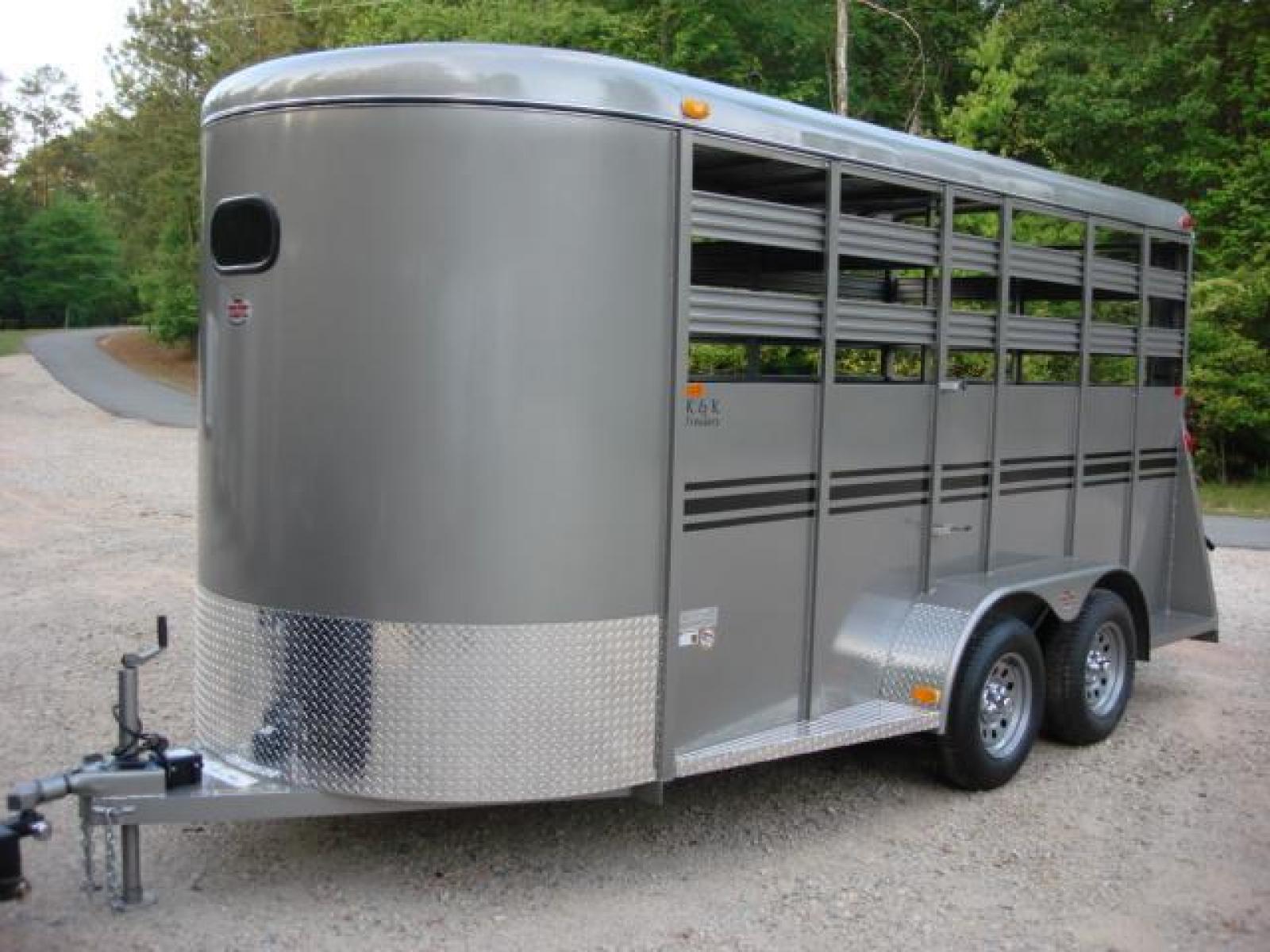 2022 Pewter Metallic! Bee Trailers Horse & Livestock , located at 1330 Rainey Rd., Macon, 31220, (478) 960-1044, 32.845638, -83.778687 - Photo #11