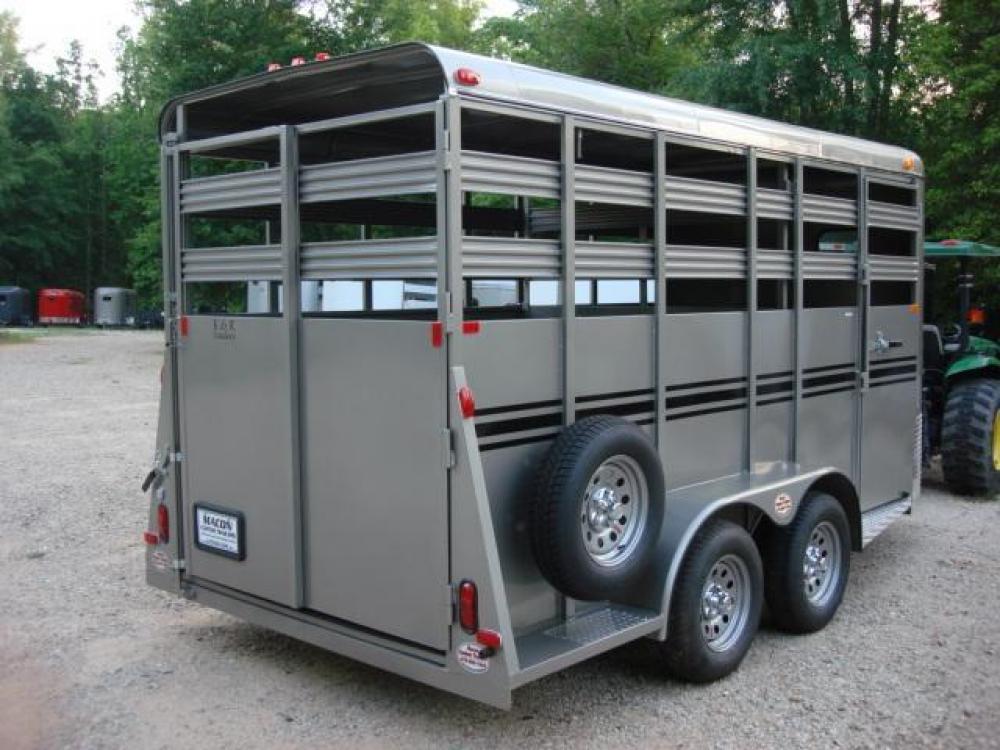 2022 Pewter Metallic! Bee Trailers Horse & Livestock , located at 1330 Rainey Rd., Macon, 31220, (478) 960-1044, 32.845638, -83.778687 - Photo #5